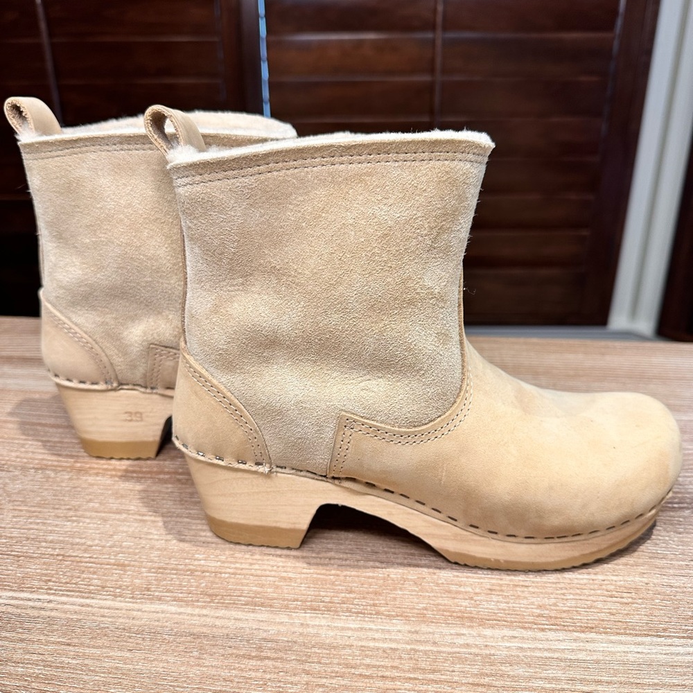 No. 6.5 Pull On Shearling Clog Boot - Bone Suede - Mid Heel - size 39 (8.5)